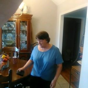 Meet your Posher, Lori